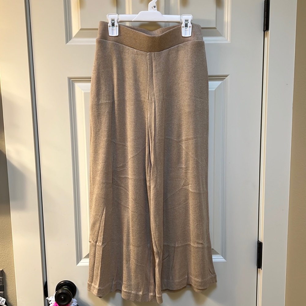 Banana Republic Wide Leg Cropped Knit Pants